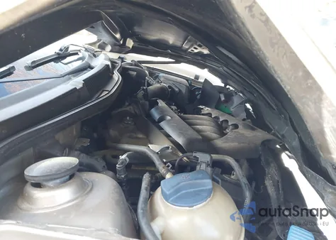 2004 Volkswagen Golf Gl from USA, damaged, VIN 9BWBL61J044007142